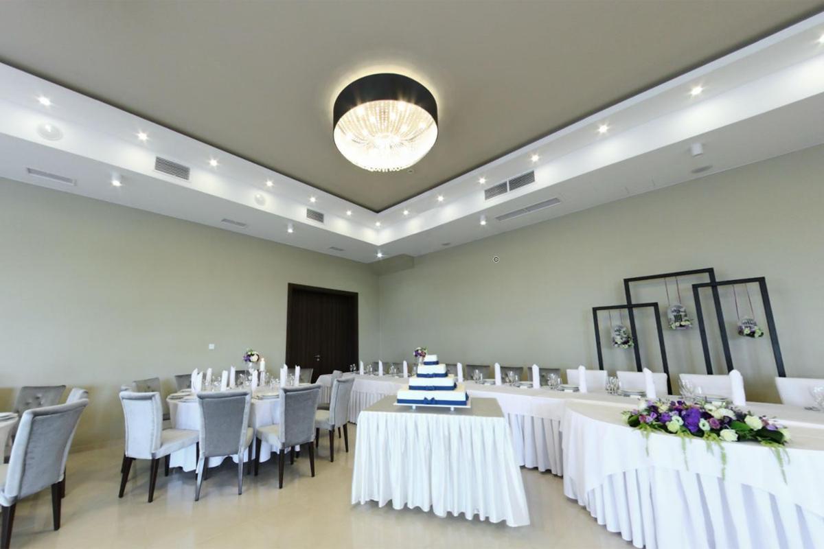 Malinowy Dwor Wielun Ngoại thất bức ảnh